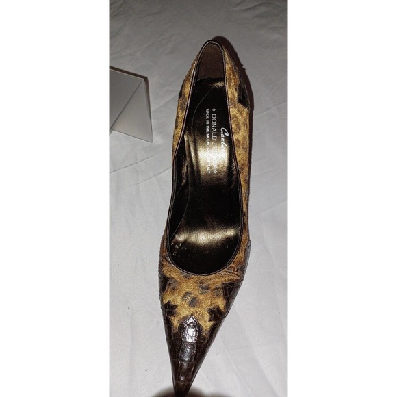 Donald J Pliner Couture Brown Leather Tapestry Pointed Toe Pumps Size 7.5 - Picture 2 of 7